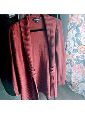 Fortune and Ivy Elegant Women's Rust Cardigan NWOT